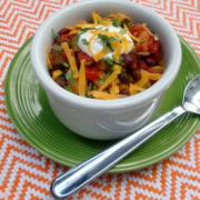A bowl of veggie and bean chili.