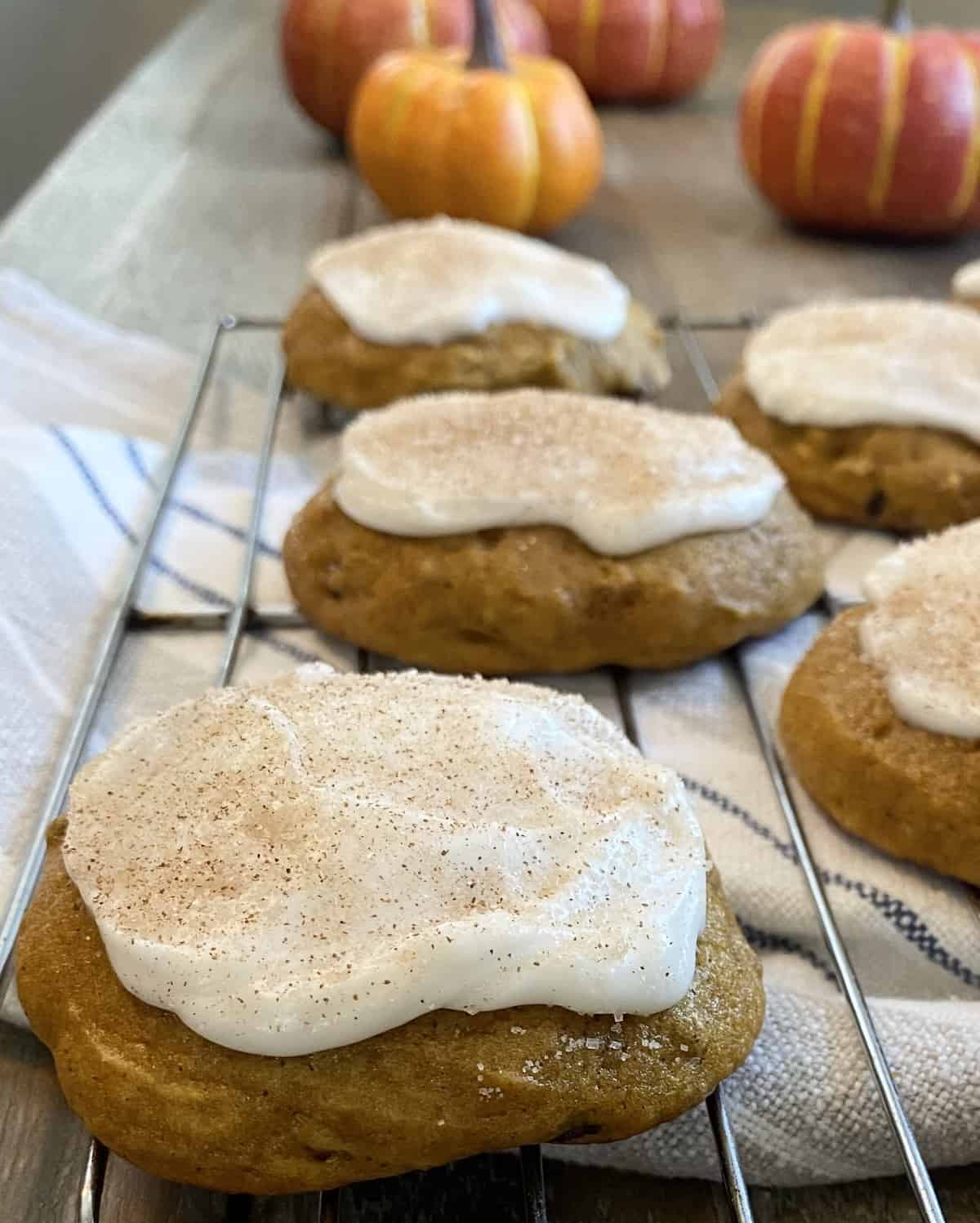 5 frosted fall treats