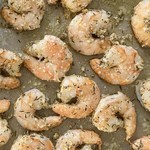 Baked garlic shrimp with cheese.