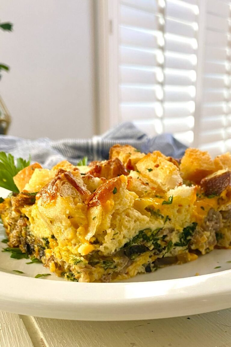 Breakfast Egg Casserole with Croutons, Sausage, Mushrooms and Spinach ...